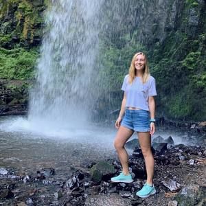 Meet your Posher, Jackie